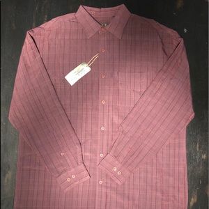 Men’s long sleeve button down shirt